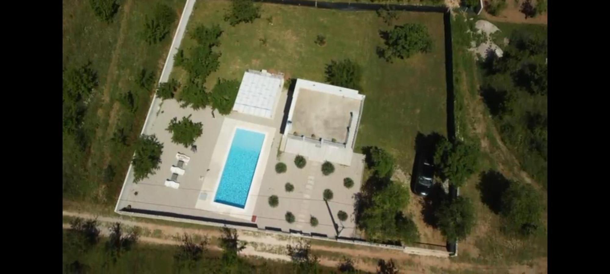 Villa Urban House M & M à Mostar Extérieur photo